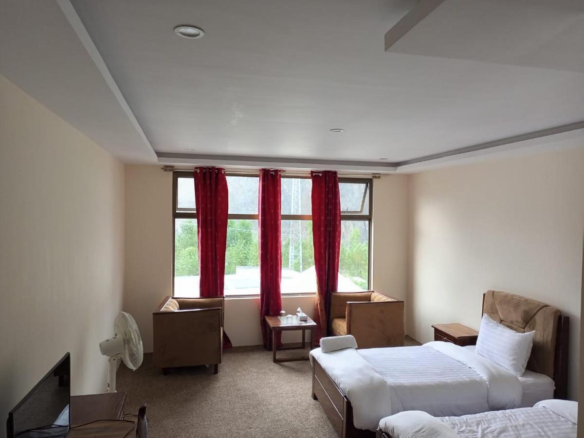 Apex Hotels And Resorts Hussaini Karimabad  Exterior photo