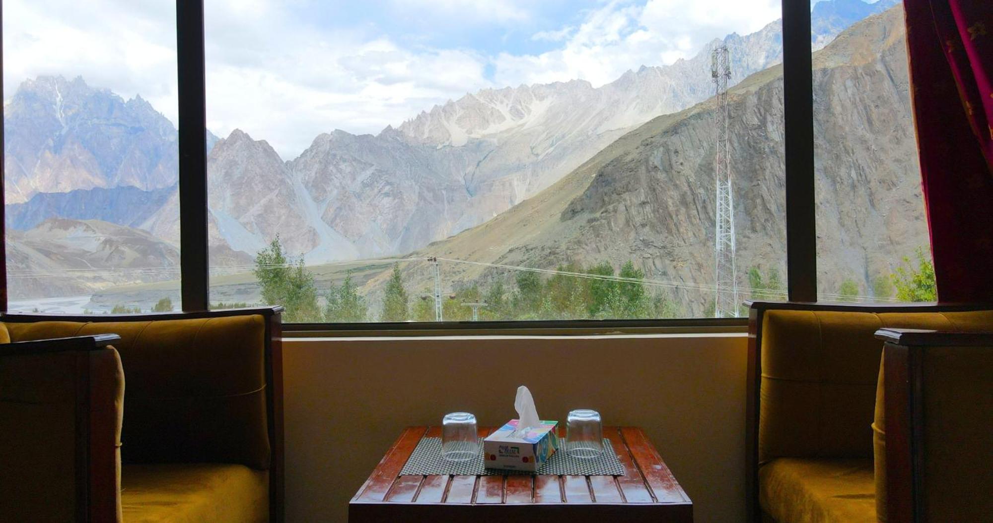 Apex Hotels And Resorts Hussaini Karimabad  Exterior photo